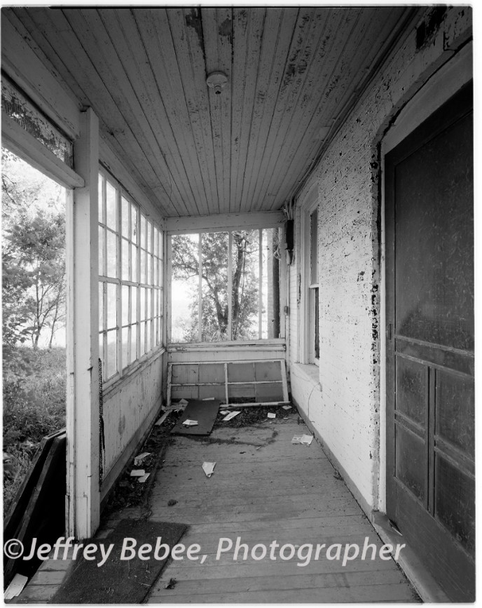 Abandoned farm stead, Highway 275, Nickerson Nebraska